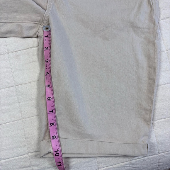 NYDJ Briella Womens 8 Short Roll Cuff 11 Feather Lift Tuck Denim Jean Casual - Picture 6 of 10